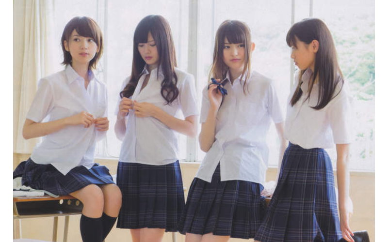日本女高中生「20年間的制服變化史」…2005的制服裙根本短到讓人想犯罪！