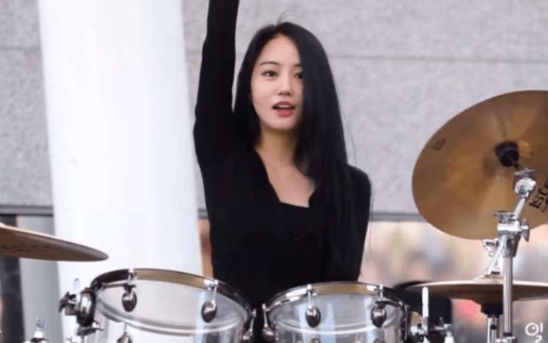 心跳漏半拍！韓國「最美鼓手」美到令人屏息 網友：這是戀愛的感覺