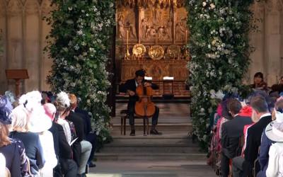 梅根欽點「19歲鮮肉大提琴師」擔任世紀婚禮演奏，琴弦一拉「全場心緒秒被撫平」琴藝撼動全球